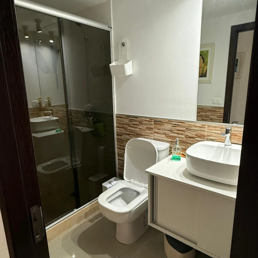 Apartamento en Playa Mansa, propiedad 297438 -Imagen 8