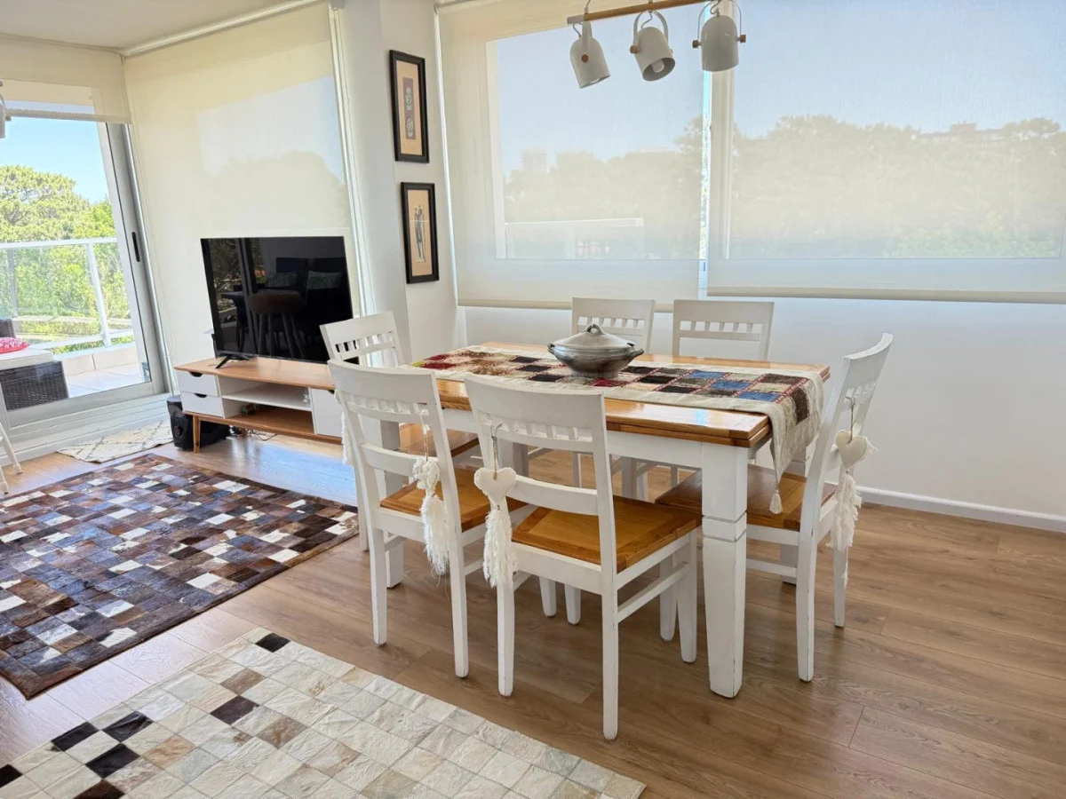 Apartamento en Playa Mansa, propiedad 297438 -Imagen 10
