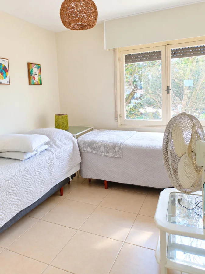 Apartamento en Playa Mansa, propiedad 297440 -Imagen 8