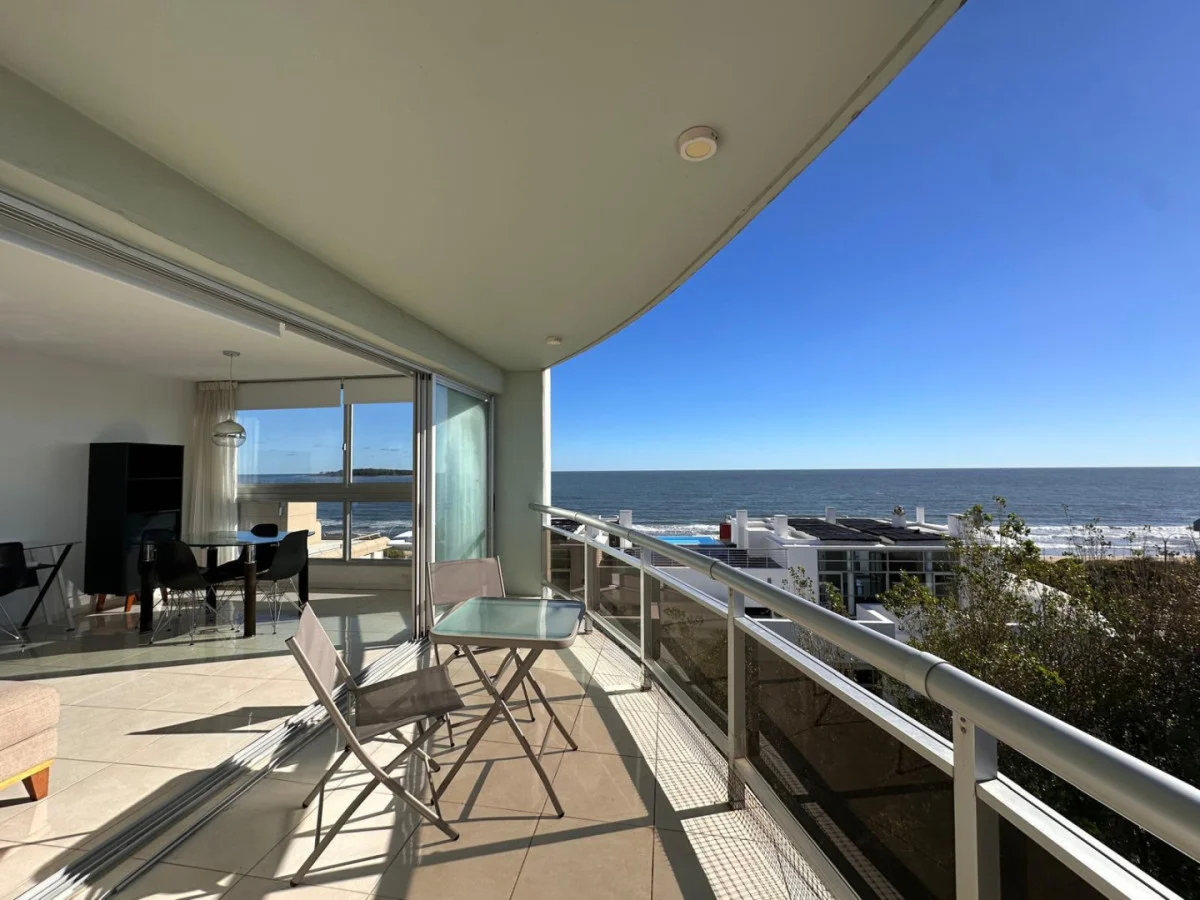 Apartamento en Playa Mansa, propiedad 299238 -Imagen 5