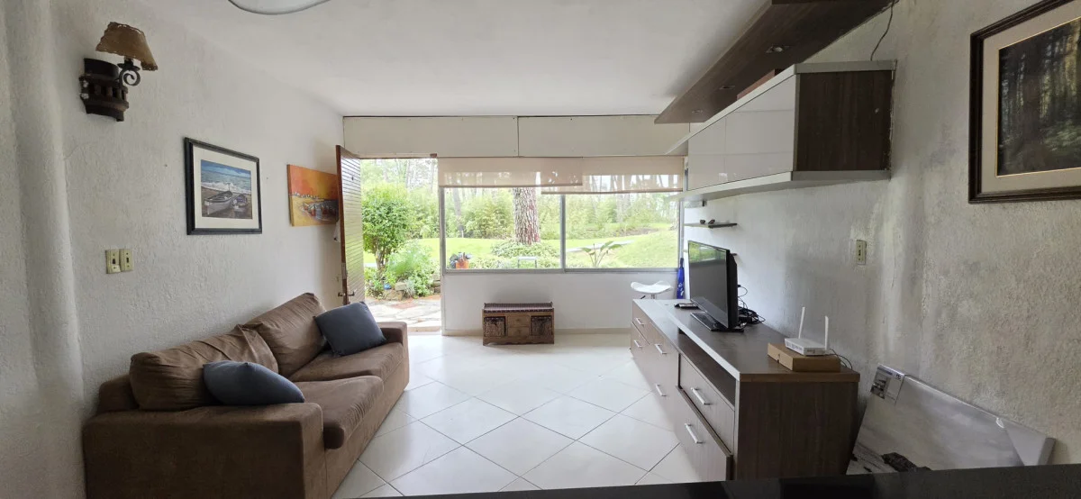 Apartamento en Playa Mansa, propiedad 299567 -Imagen 6