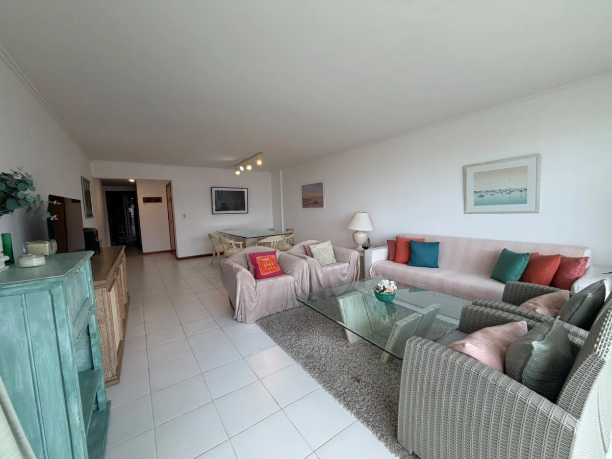 Apartamento en Playa Brava, propiedad 300487 -Imagen 4