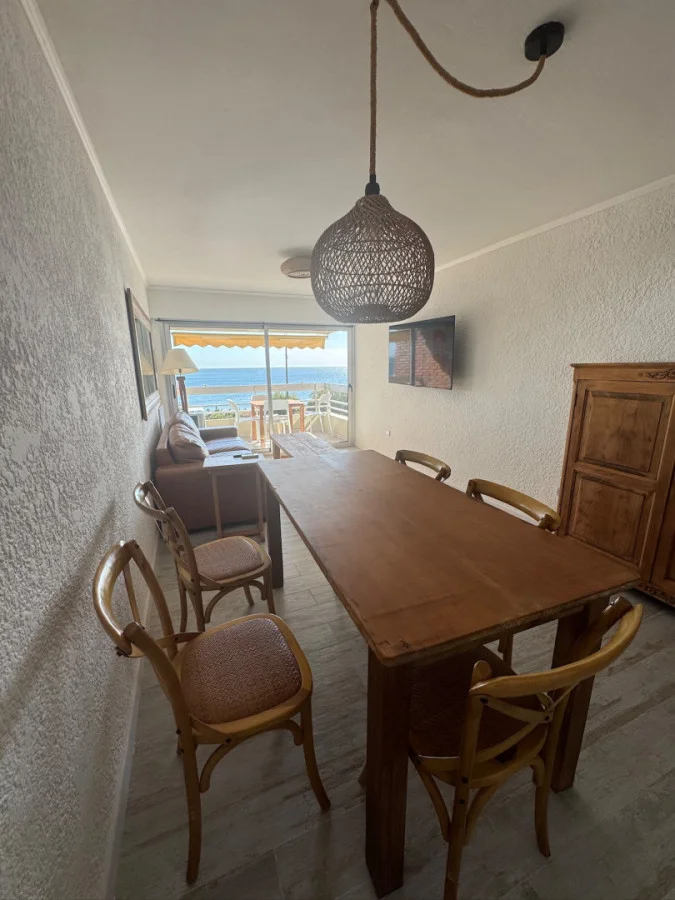 Apartamento en Playa Mansa, propiedad 302321 -Imagen 2