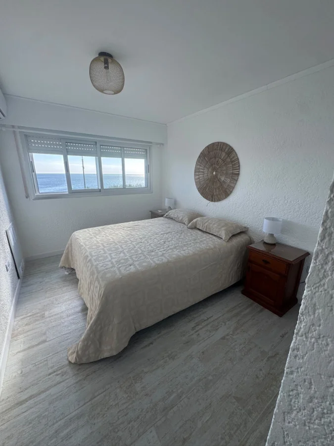 Apartamento en Playa Mansa, propiedad 302321 -Imagen 6
