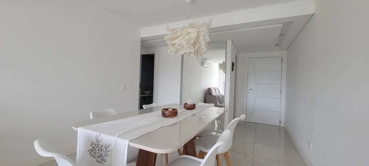 Apartamento en Playa Mansa, propiedad 303142 -Imagen 5