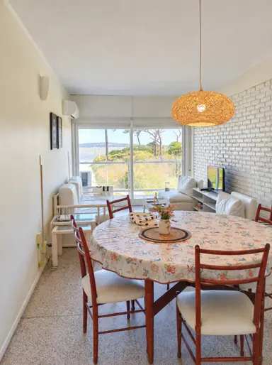 Alquiler de Temporada Edificio Britania Parada 13 Playa Mansa