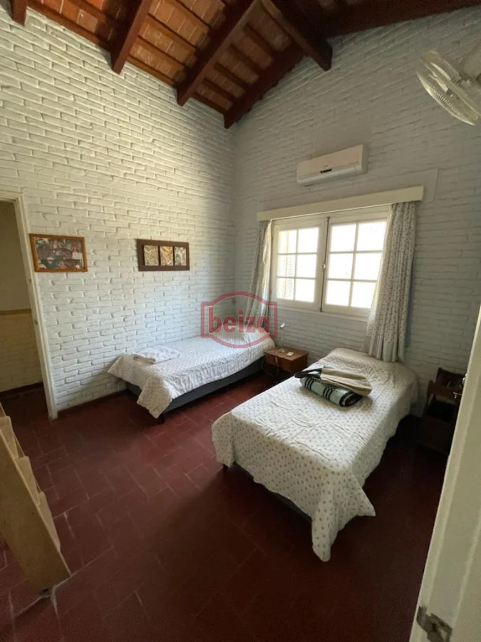Casa en Playa Mansa, propiedad 293260 -Imagen 11