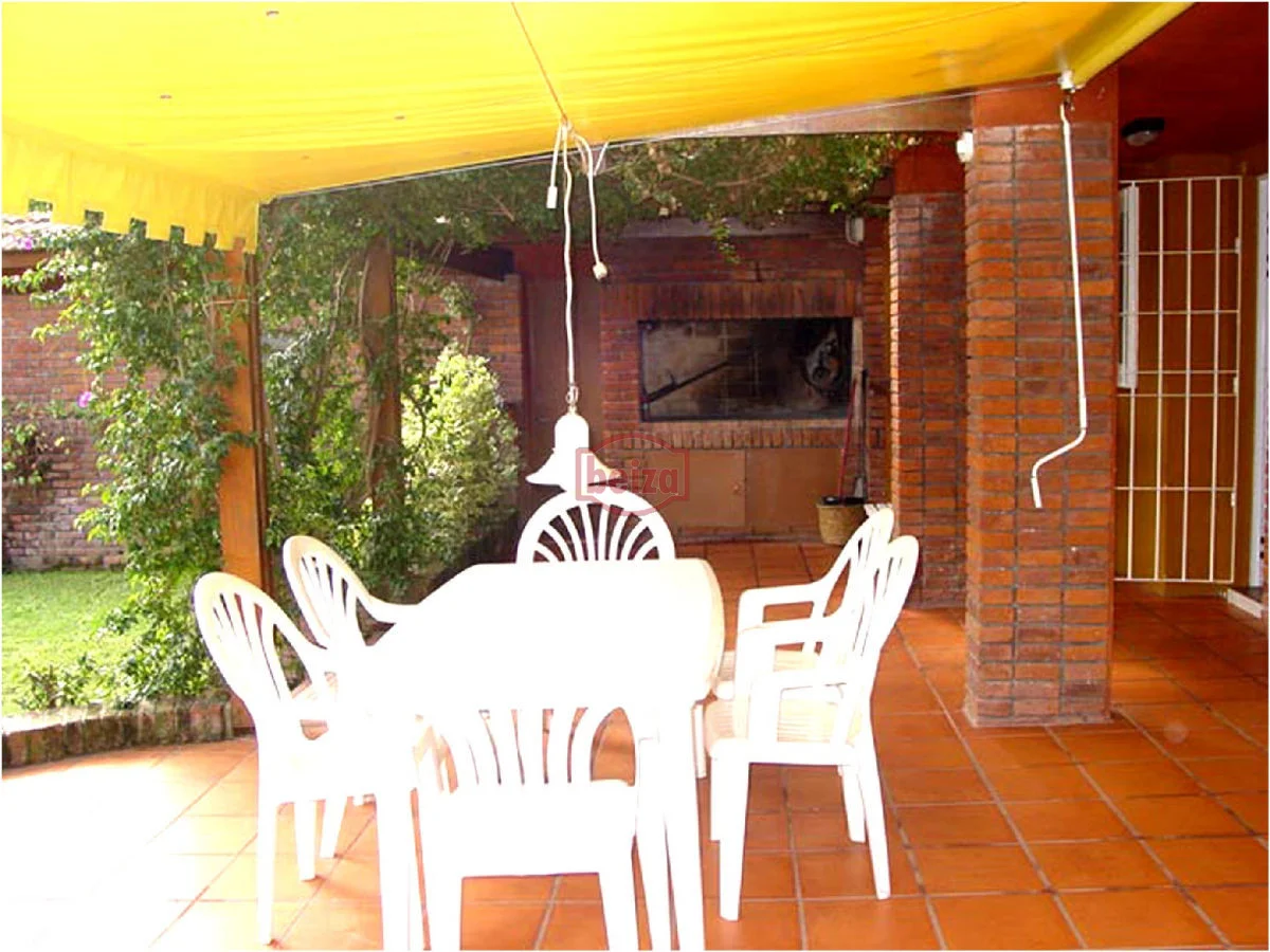 Casa en Playa Mansa, propiedad 298534 -Imagen 3