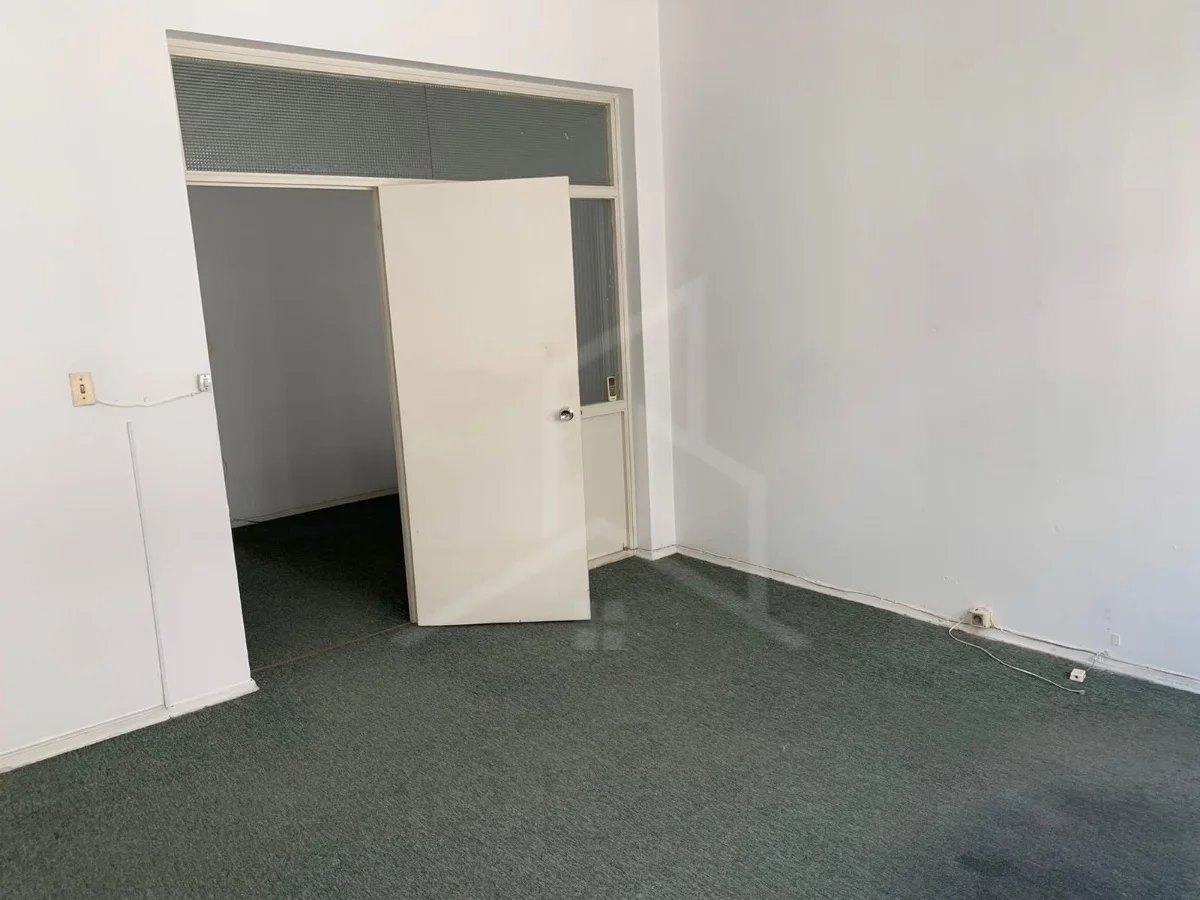 Oficina en Ciudad Vieja, propiedad 292857 -Imagen 1