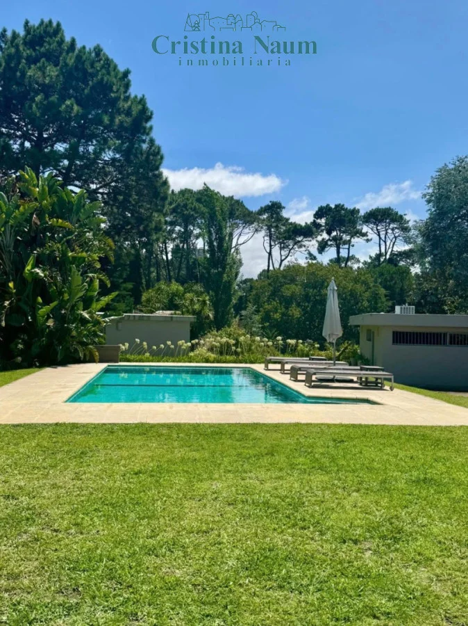 Casa en Playa Mansa, propiedad 292566 -Imagen 20
