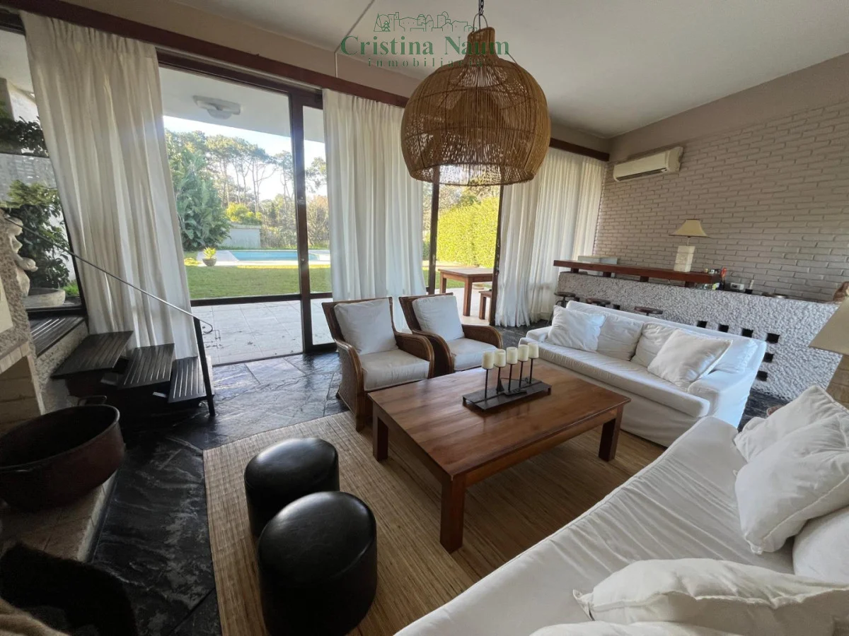 Casa en Playa Mansa, propiedad 292566 -Imagen 4
