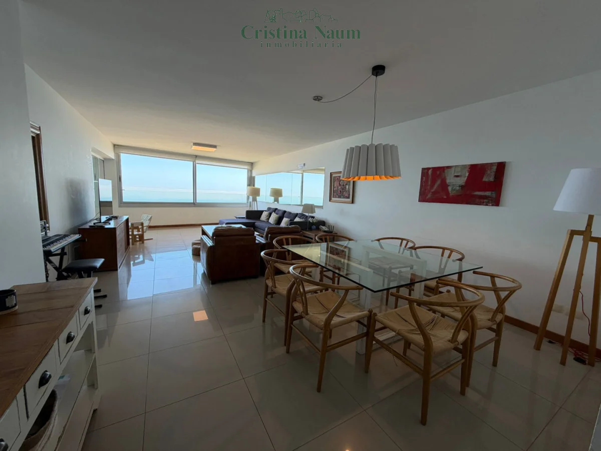 Apartamento en Playa Brava, propiedad 292596 -Imagen 2
