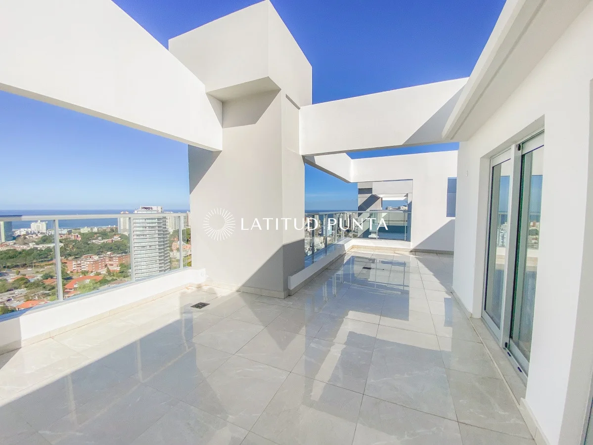 Apartamento en Playa Mansa, propiedad 297037 -Imagen 1