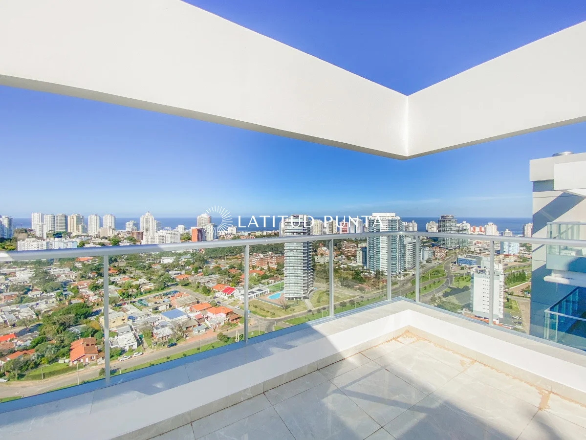 Apartamento en Playa Mansa, propiedad 297037 -Imagen 2