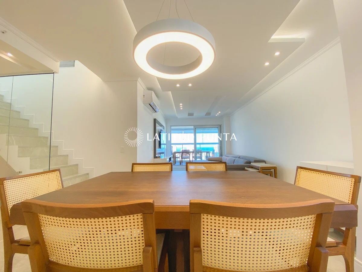 Apartamento en Playa Mansa, propiedad 297037 -Imagen 11
