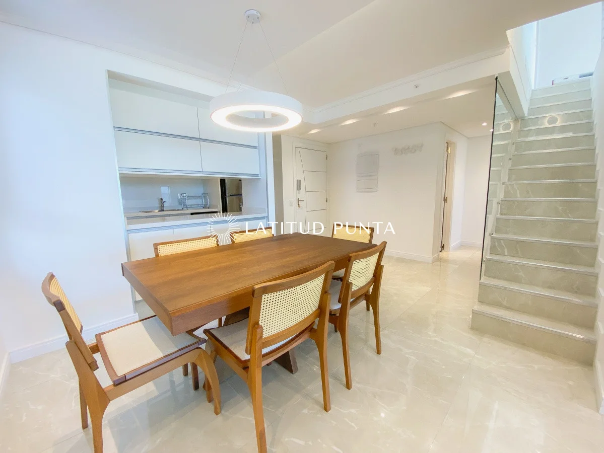 Apartamento en Playa Mansa, propiedad 297037 -Imagen 9