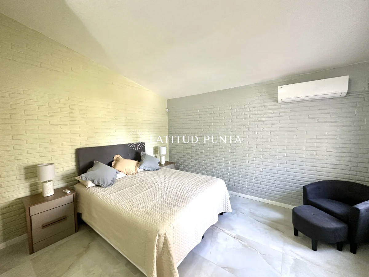 Casa en Playa Mansa, propiedad 297044 -Imagen 16