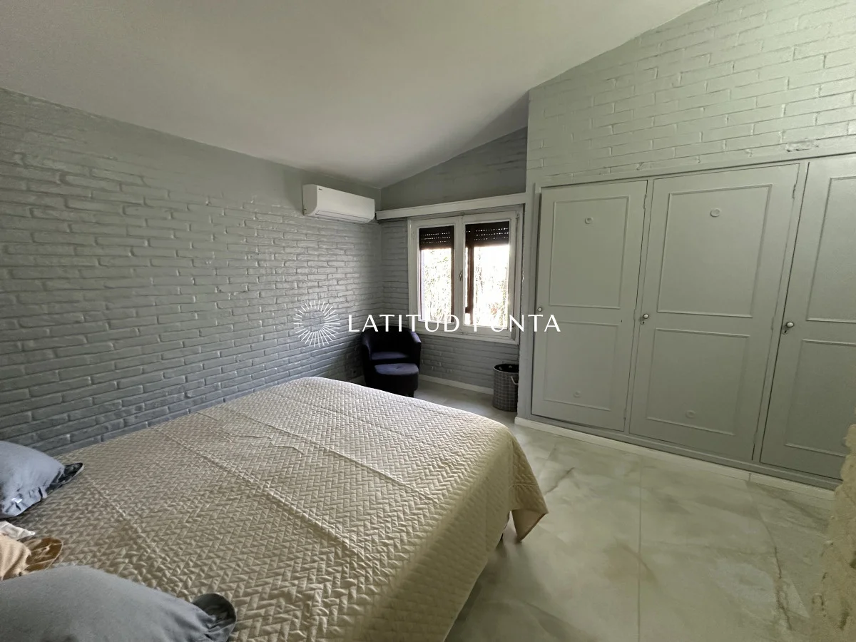 Casa en Playa Mansa, propiedad 297044 -Imagen 18