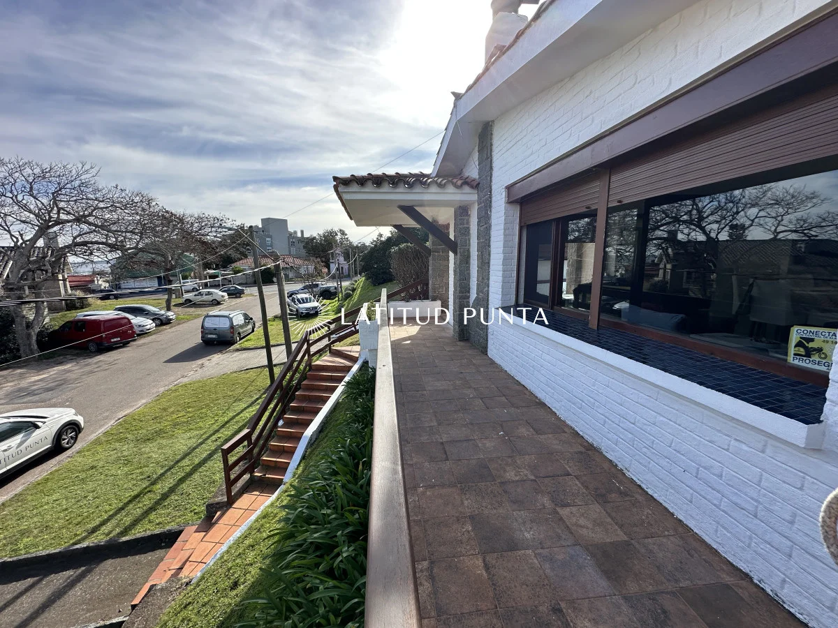Casa en Playa Mansa, propiedad 297044 -Imagen 4
