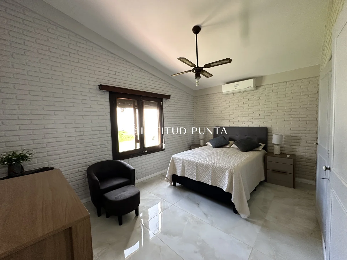 Casa en Playa Mansa, propiedad 297044 -Imagen 10
