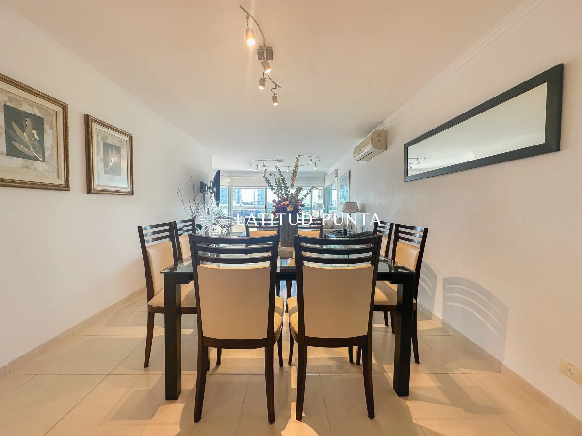 Apartamento en Playa Mansa, propiedad 297046 -Imagen 11