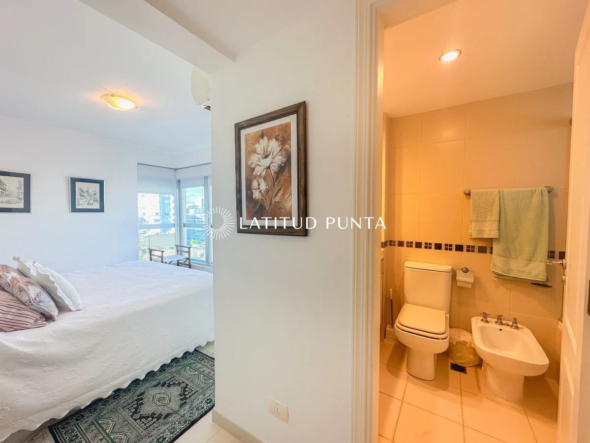 Apartamento en Playa Mansa, propiedad 297046 -Imagen 14