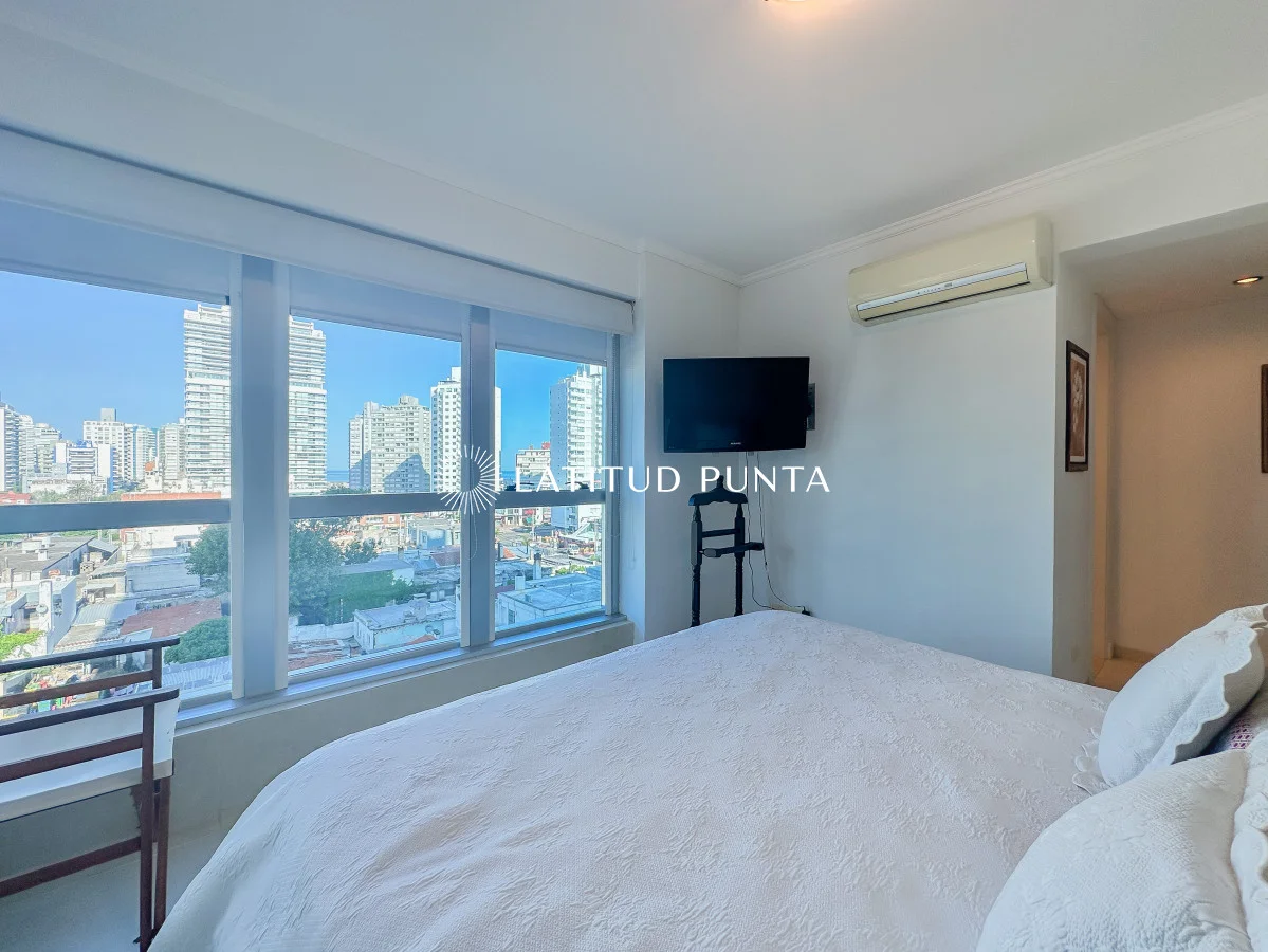 Apartamento en Playa Mansa, propiedad 297046 -Imagen 16