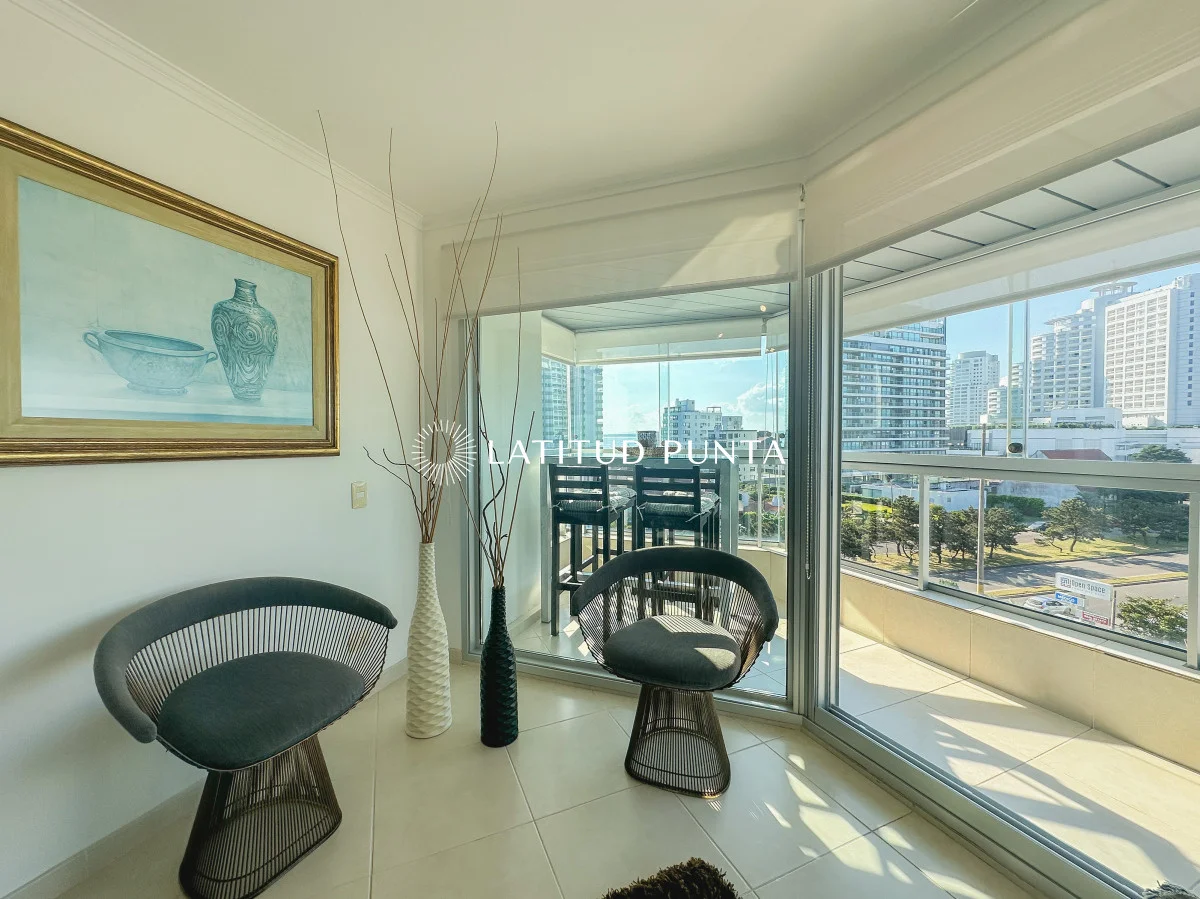 Apartamento en Playa Mansa, propiedad 297046 -Imagen 4