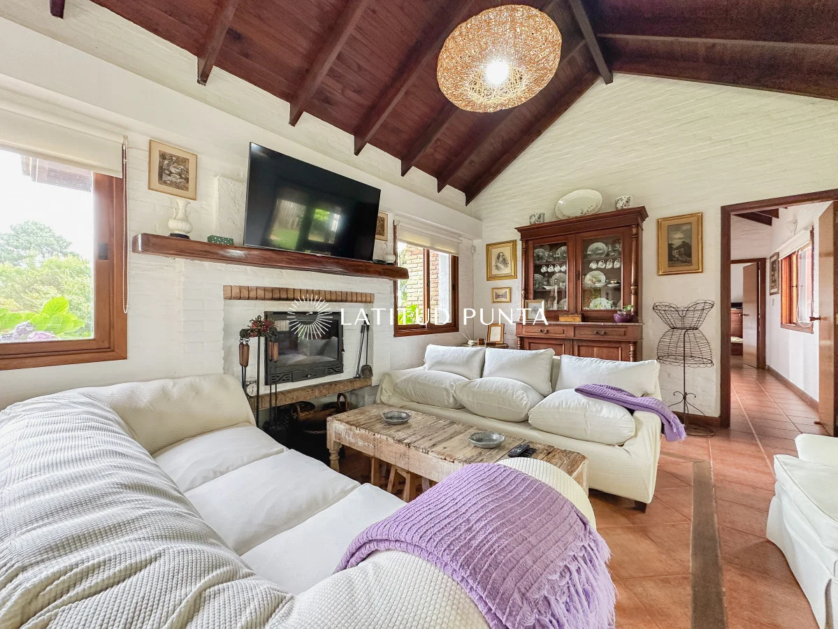 Casa en Jardines de Córdoba, propiedad 297048 -Imagen 2