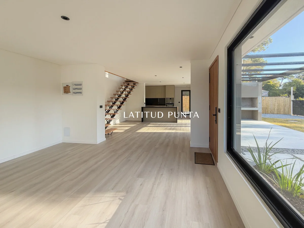 Casa en Barrio Cantegril, propiedad 297052 -Imagen 2