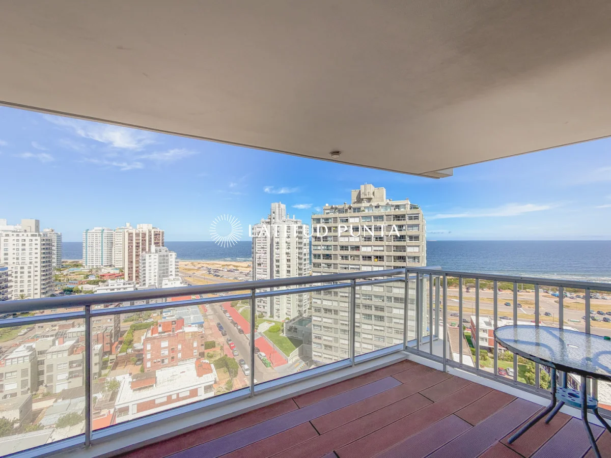 Apartamento en Playa Brava, propiedad 297054 -Imagen 3