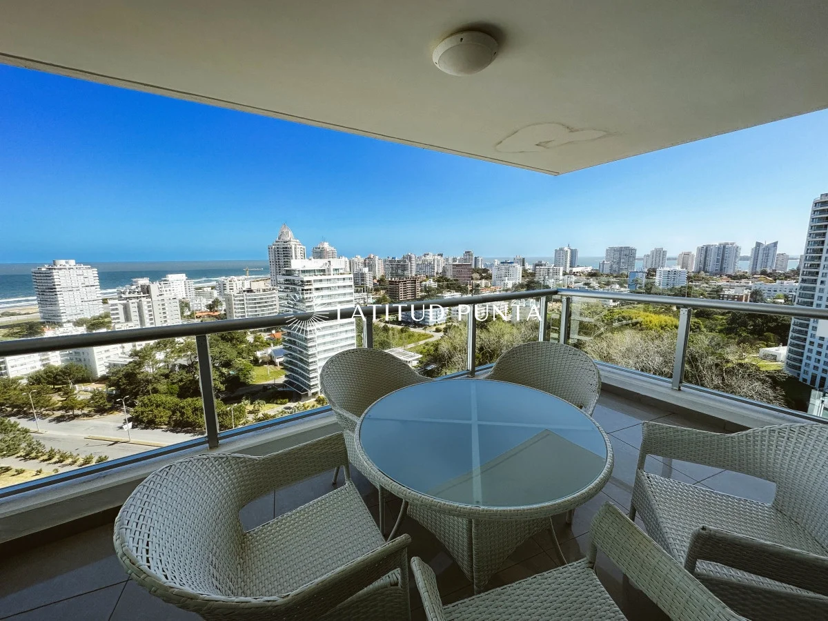 Apartamento en Playa Brava, propiedad 297055 -Imagen 2