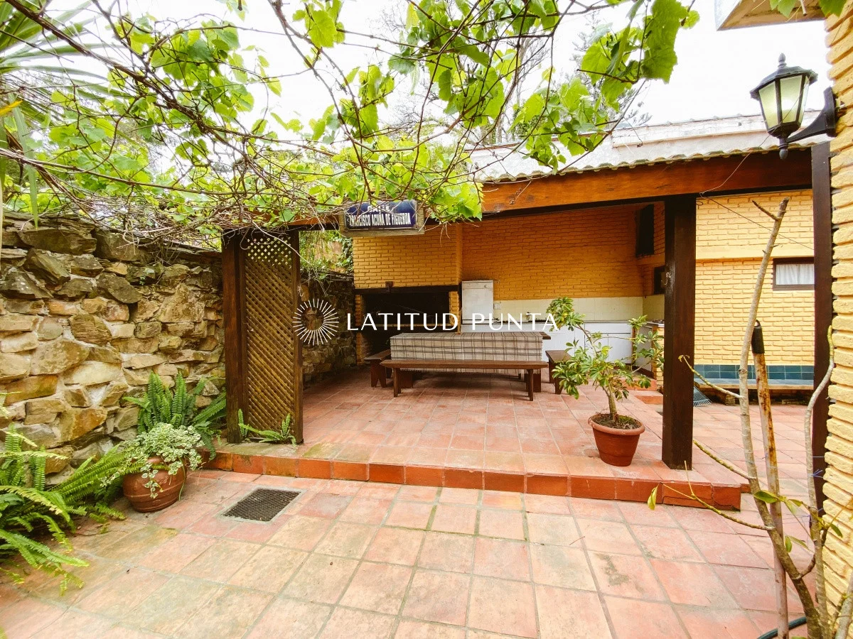 Casa en Playa Mansa, propiedad 297057 -Imagen 20