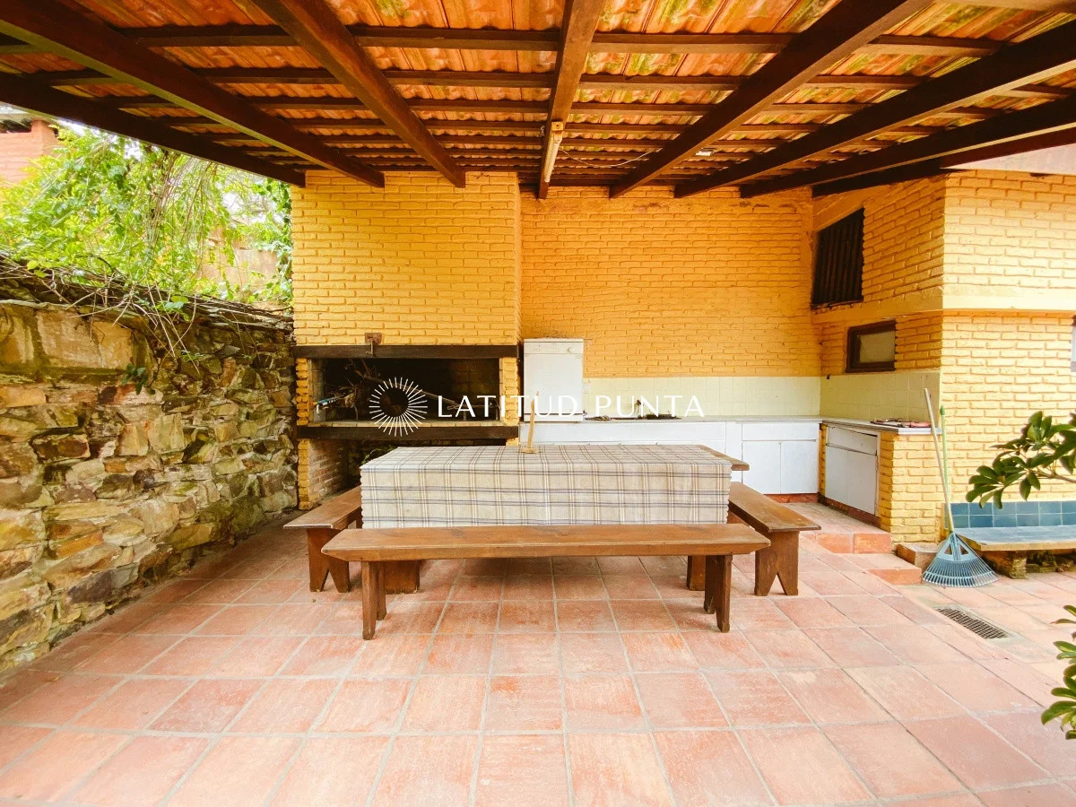 Casa en Playa Mansa, propiedad 297057 -Imagen 21