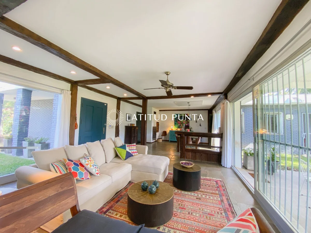 Casa en Playa Mansa, propiedad 297059 -Imagen 9