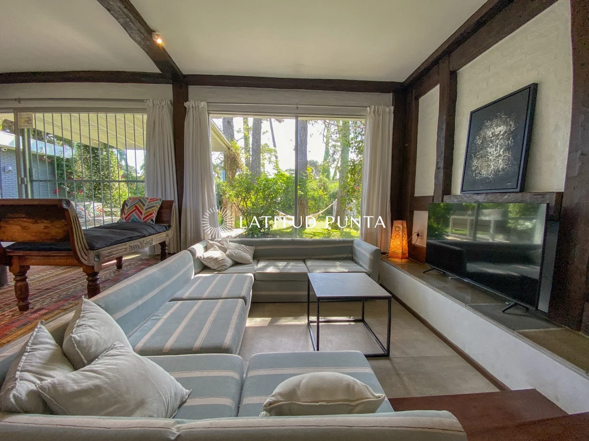 Casa en Playa Mansa, propiedad 297059 -Imagen 10