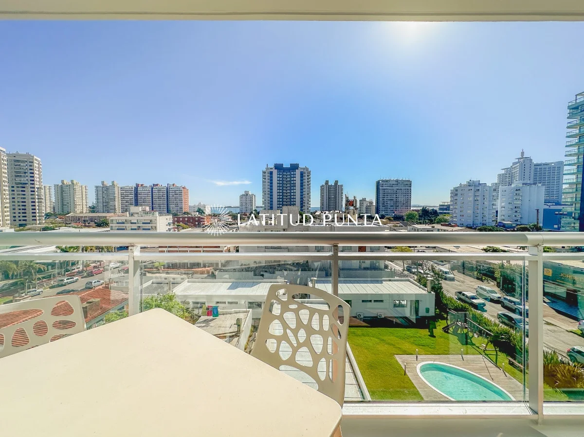 Apartamento en Playa Brava, propiedad 297061 -Imagen 2