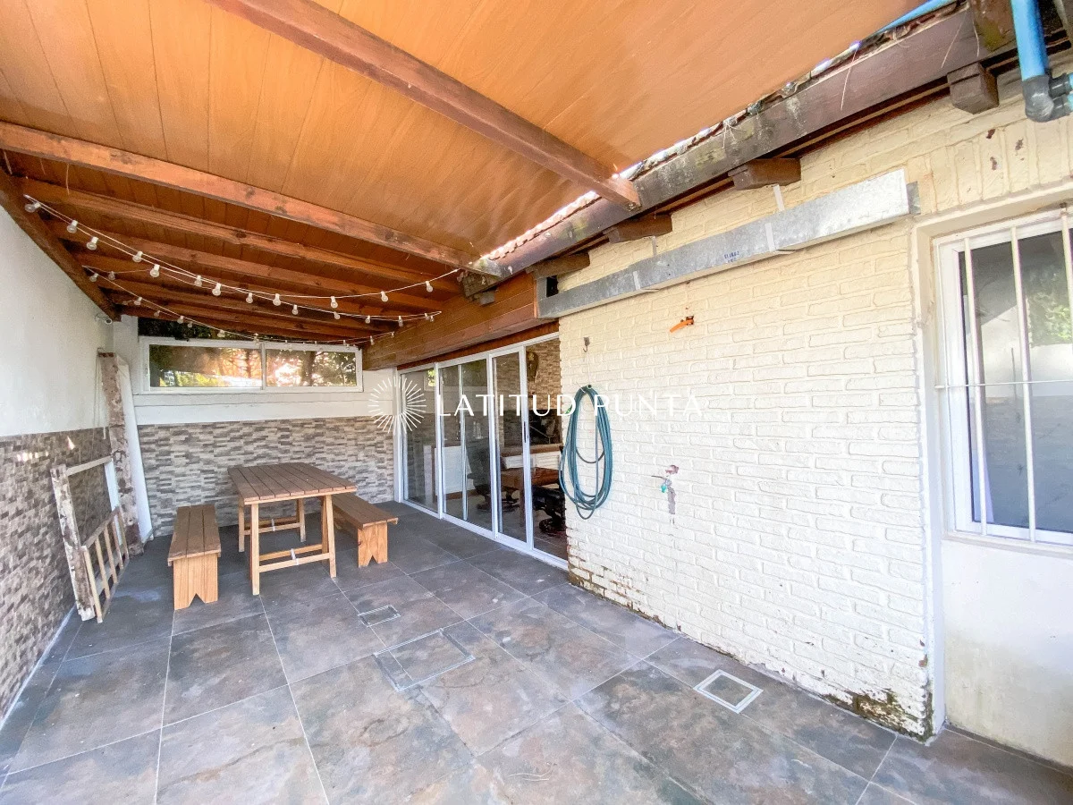 Casa en Playa Mansa, propiedad 297062 -Imagen 25