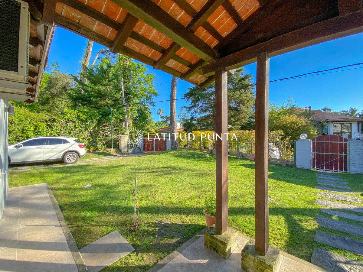 Casa en Playa Mansa, propiedad 297062 -Imagen 7