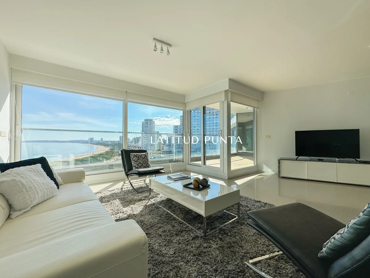 Apartamento en Playa Mansa, propiedad 299332 -Imagen 1