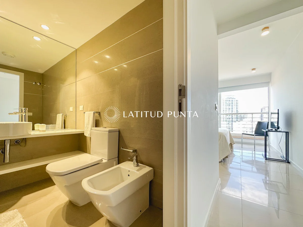 Apartamento en Playa Mansa, propiedad 299332 -Imagen 16