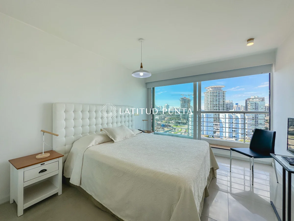 Apartamento en Playa Mansa, propiedad 299332 -Imagen 17