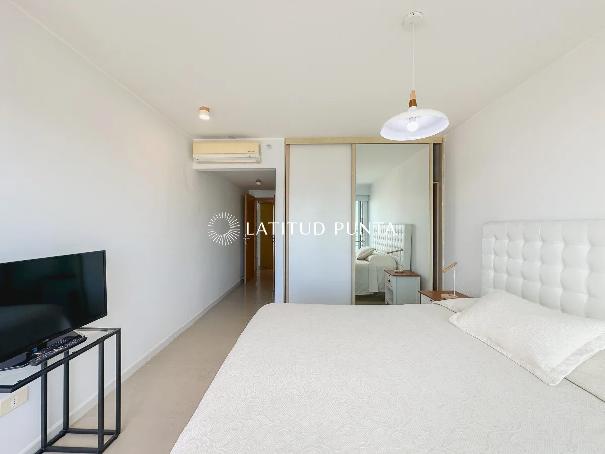 Apartamento en Playa Mansa, propiedad 299332 -Imagen 18