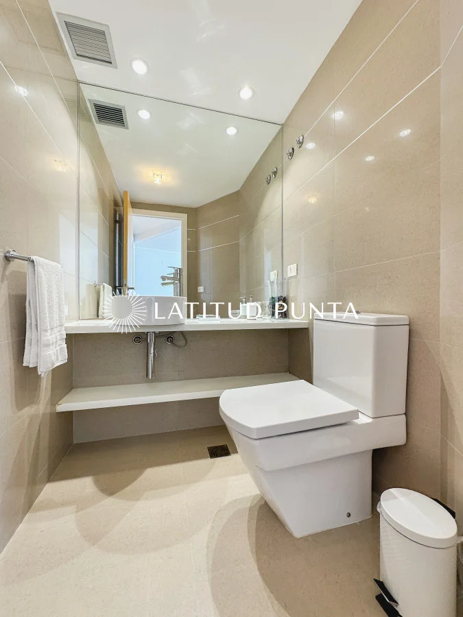 Apartamento en Playa Mansa, propiedad 299332 -Imagen 7