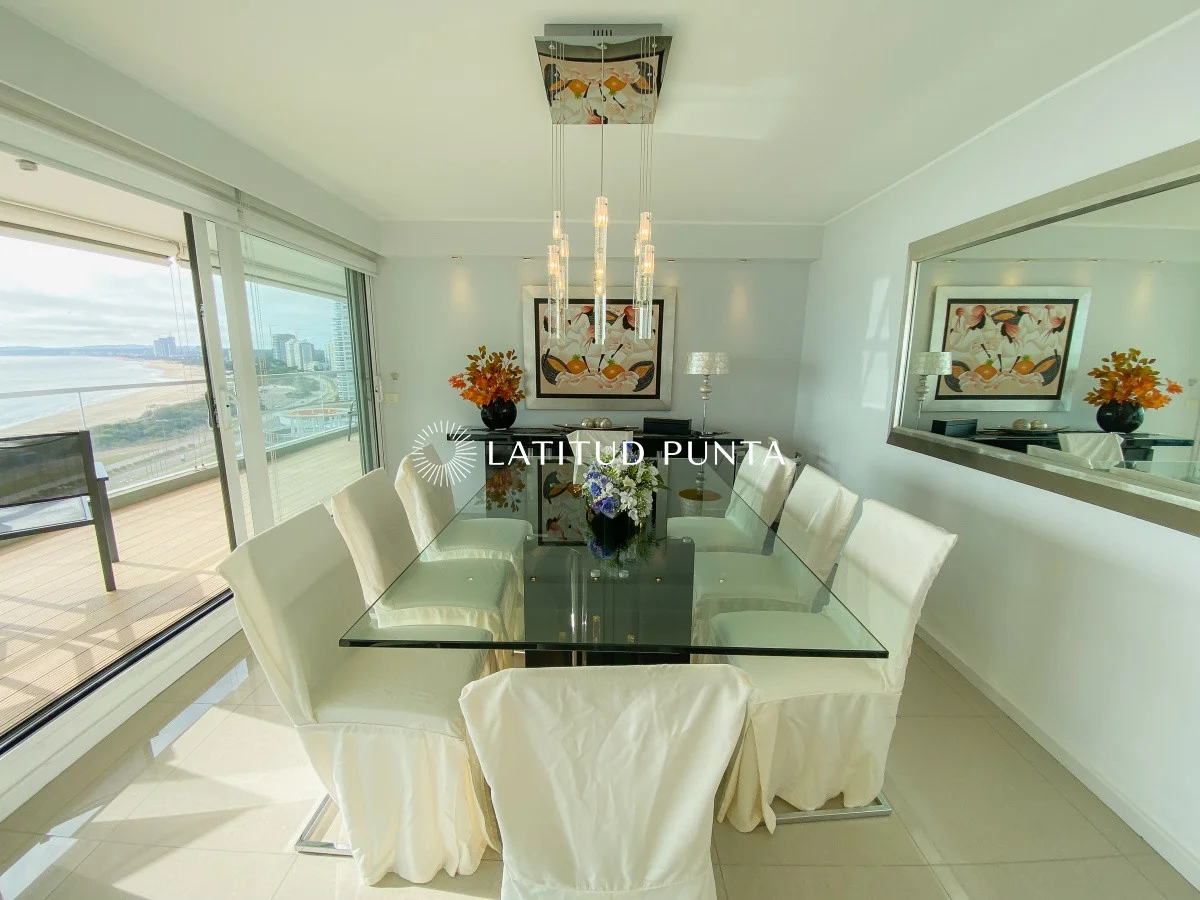 Apartamento en Playa Mansa, propiedad 301538 -Imagen 5