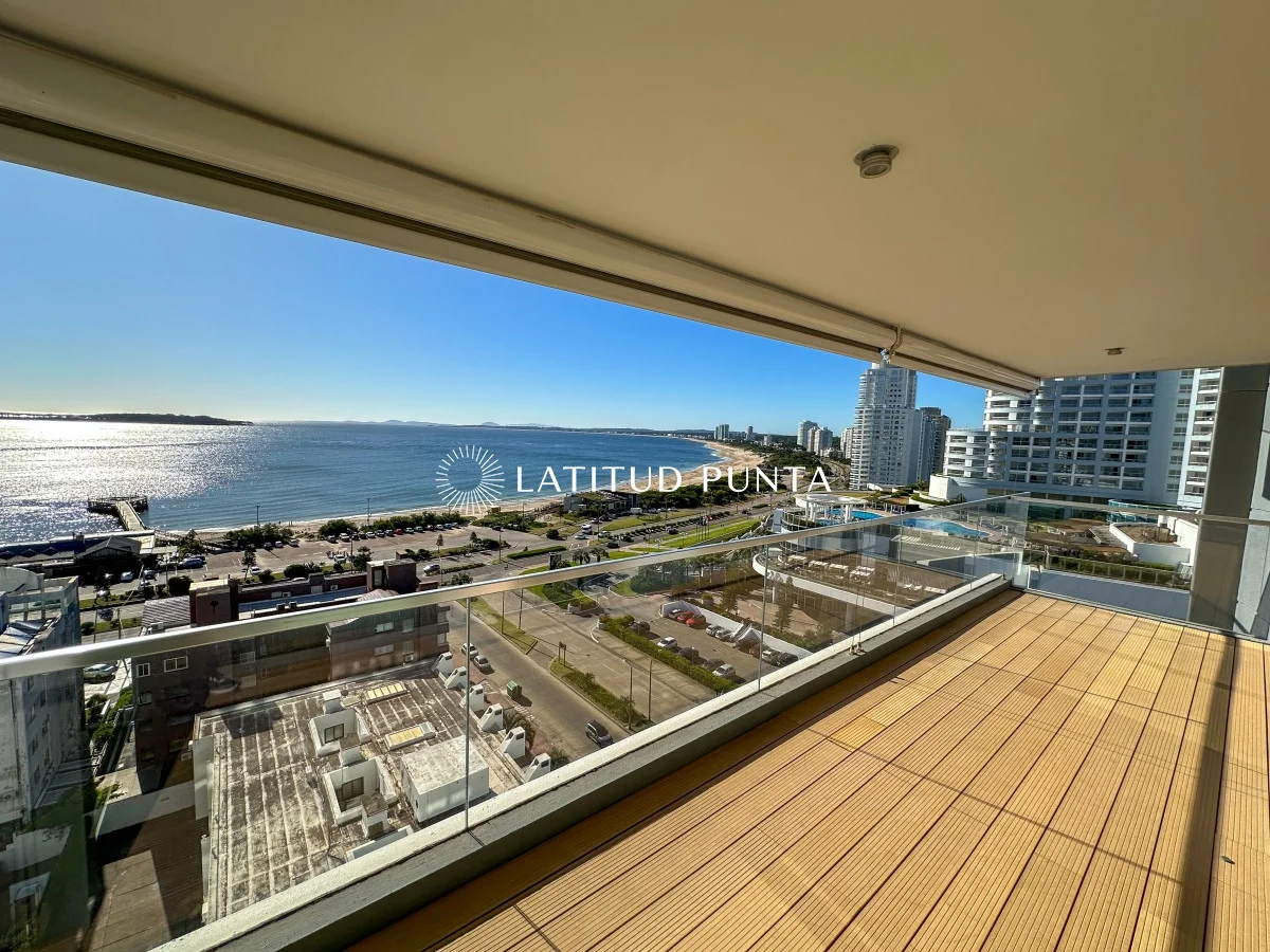 Apartamento en Playa Mansa, propiedad 301538 -Imagen 6