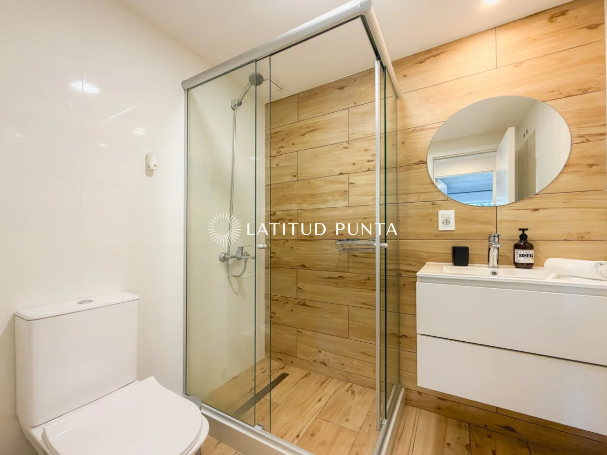 Apartamento en Playa Mansa, propiedad 301540 -Imagen 10