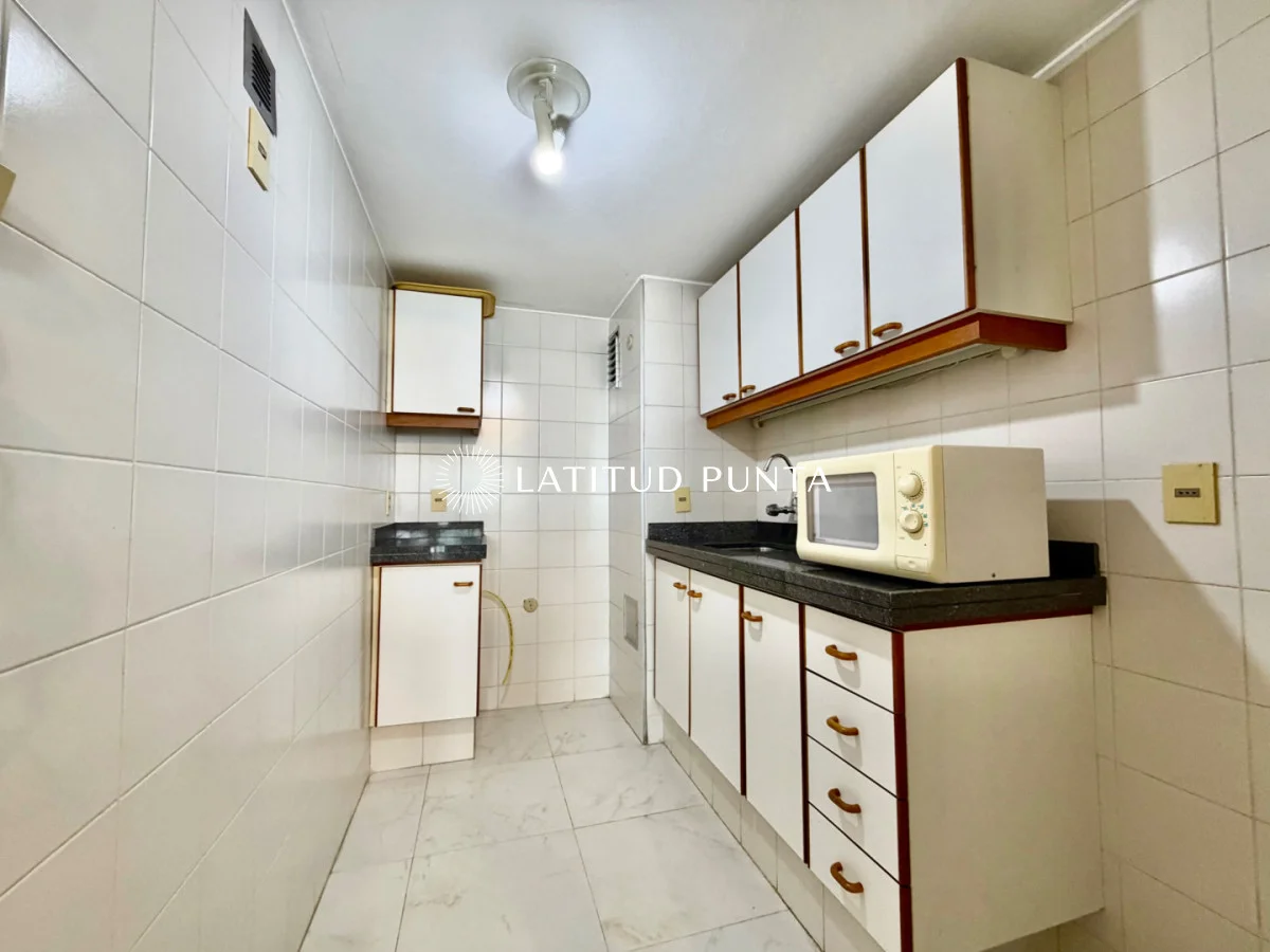 Apartamento en Av. Chiverta, propiedad 301959 -Imagen 5