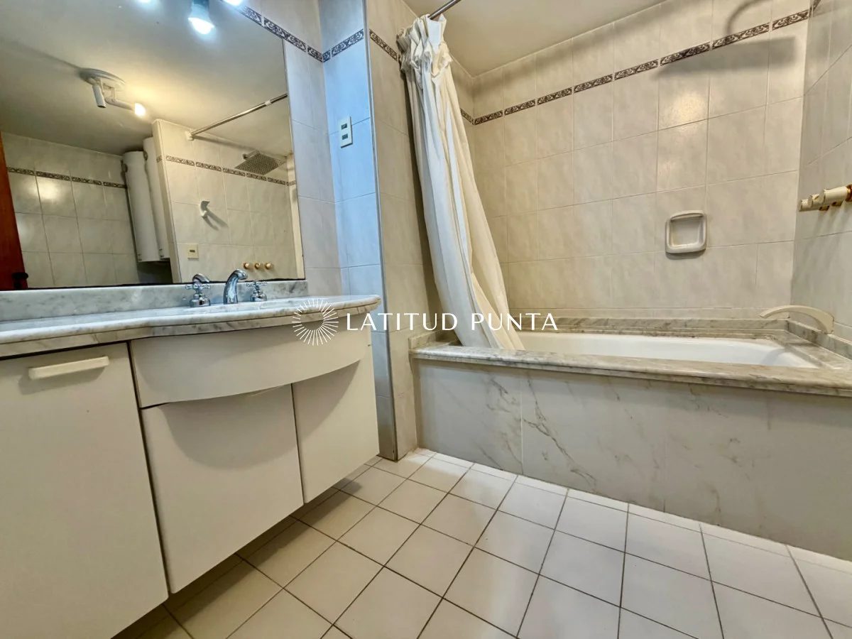 Apartamento en Av. Chiverta, propiedad 301959 -Imagen 9