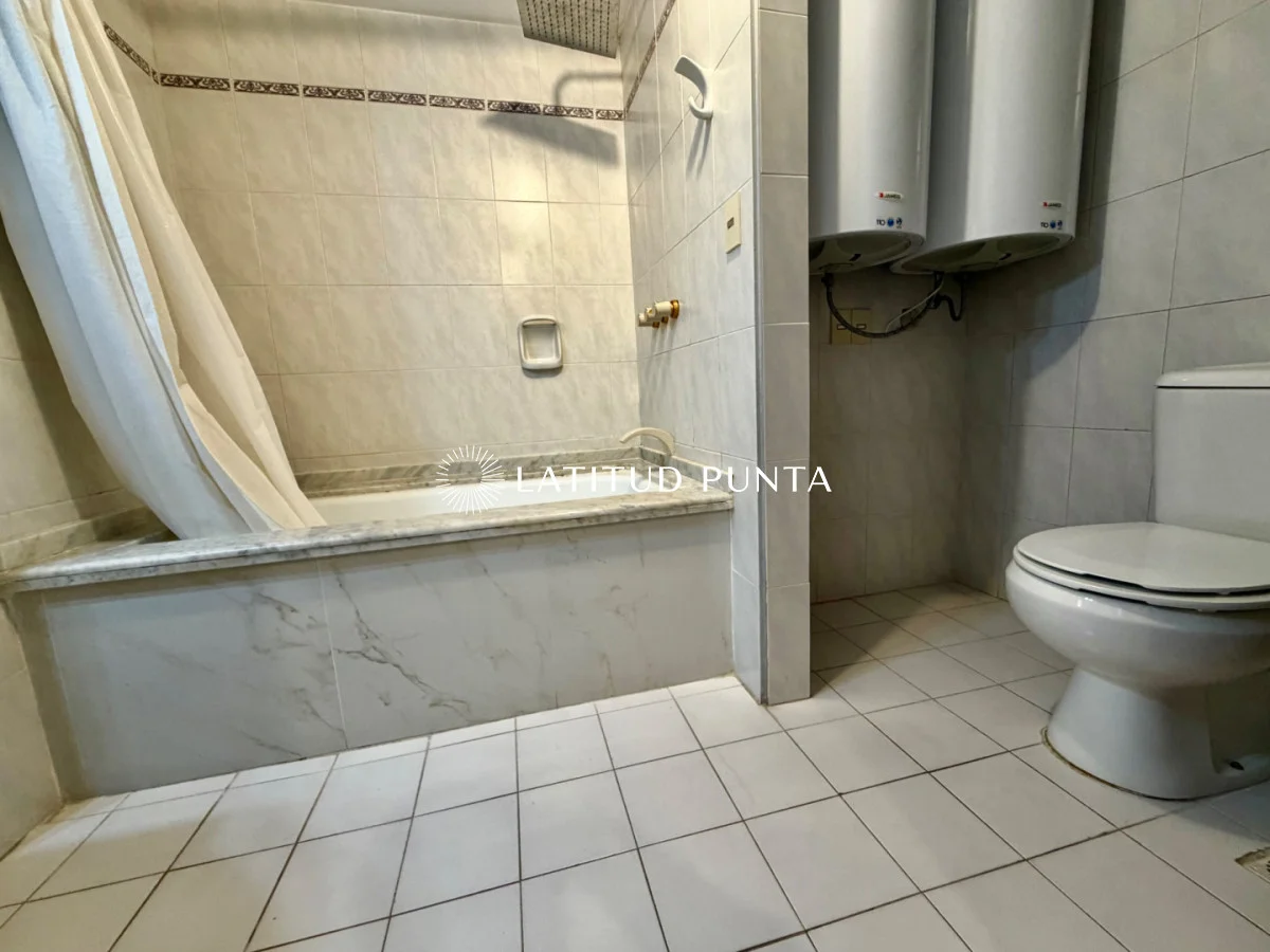 Apartamento en Av. Chiverta, propiedad 301959 -Imagen 10